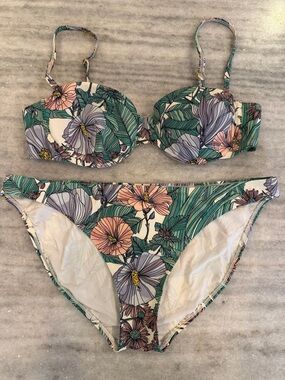 Women’s Tory Burch Hibiscis Tropical Print Bikini, Size L